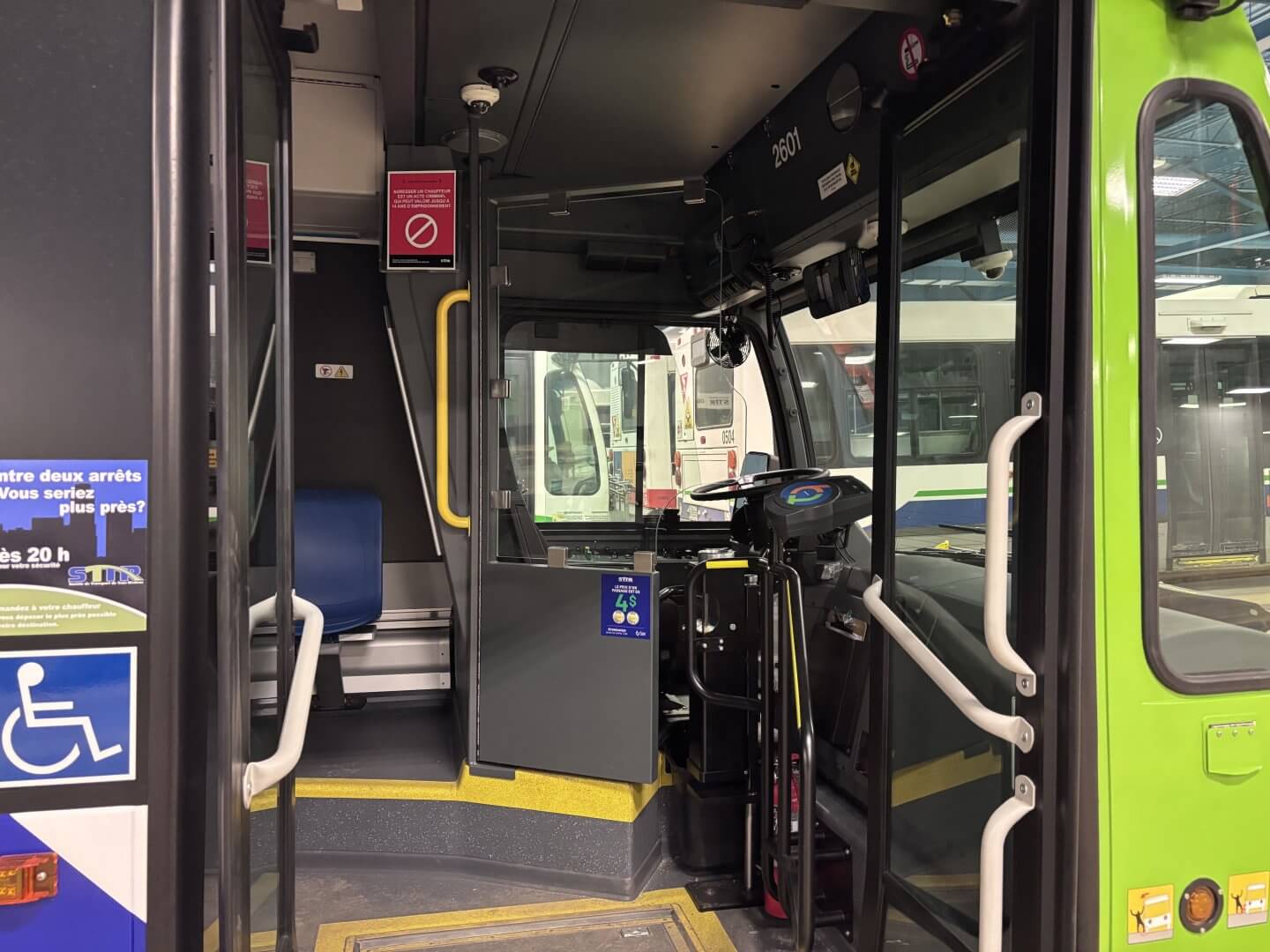 Habitacles ant-agression des autobus de la STTR